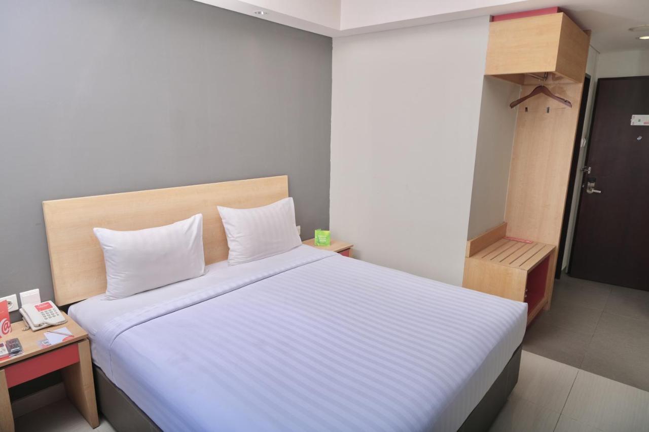 Hotel @Hom Semarang Simpang Lima Exterior foto